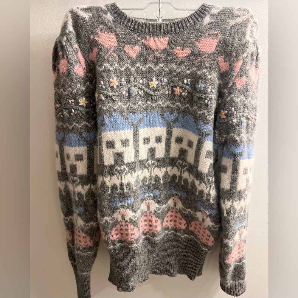 Susan Bristol Gray Sweater with Pink and Blue Patterns
